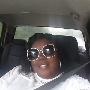 Meet your Posher, Annie